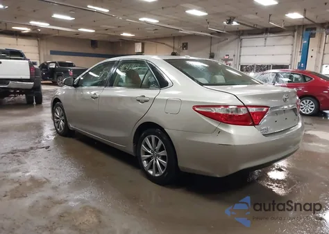 2017 Toyota Camry Xle z USA, uszkodzony, nr VIN 4T1BF1FK6HU635049